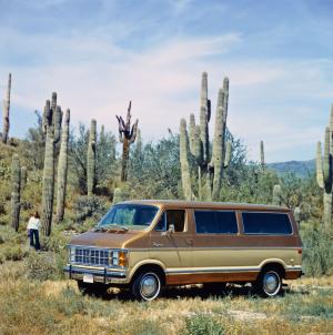 Dodge B200 Sportsman Maxiwagon 1979 года